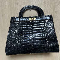 Crocodile genuine leather bag, beautiful.